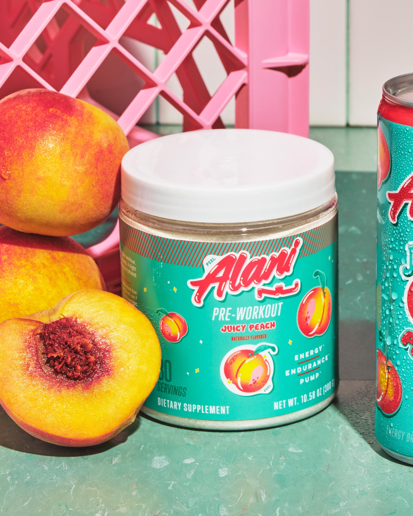 pre-workout-juicy-peach-30-servings-d1 old_ProductPagePWOLifestyle3_77022674-d0da-499a-8941-6c66b1f93261.jpg